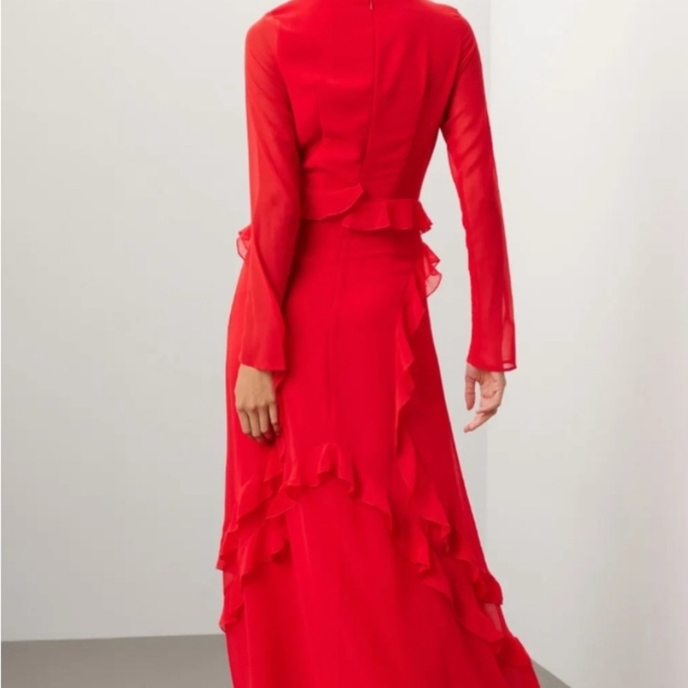 Delfi collective “Annika” red gown perfect for Valentine’s Day 🌹♥️ - Picture 2 of 7